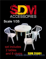 DAN-SDM35001 Accessories for diorama. Table and chairs