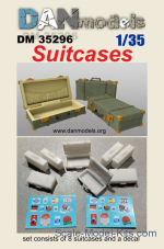 DAN35296 Accessories for diorama. Suitcases 8 pcs