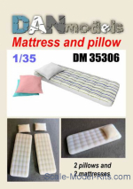 DAN35306 Accessories for diorama. Mattress and pillow, 4 pcs
