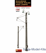 MA35570 Railroad power poles and lamps