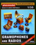 PLUSM2660 Gramphones and Radios (14pcs.)